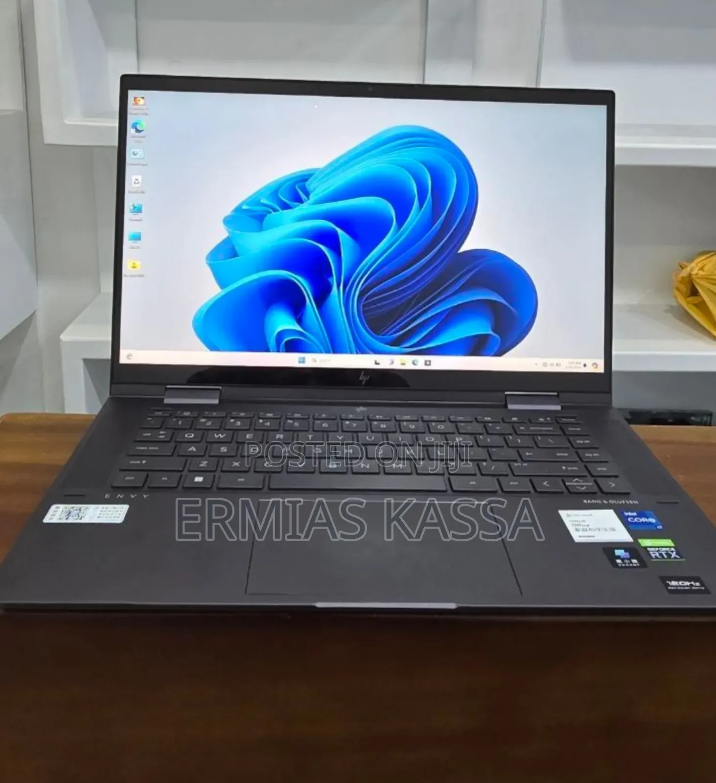 New Laptop HP Envy X360 15t 16GB Intel Core I7 SSD 1T