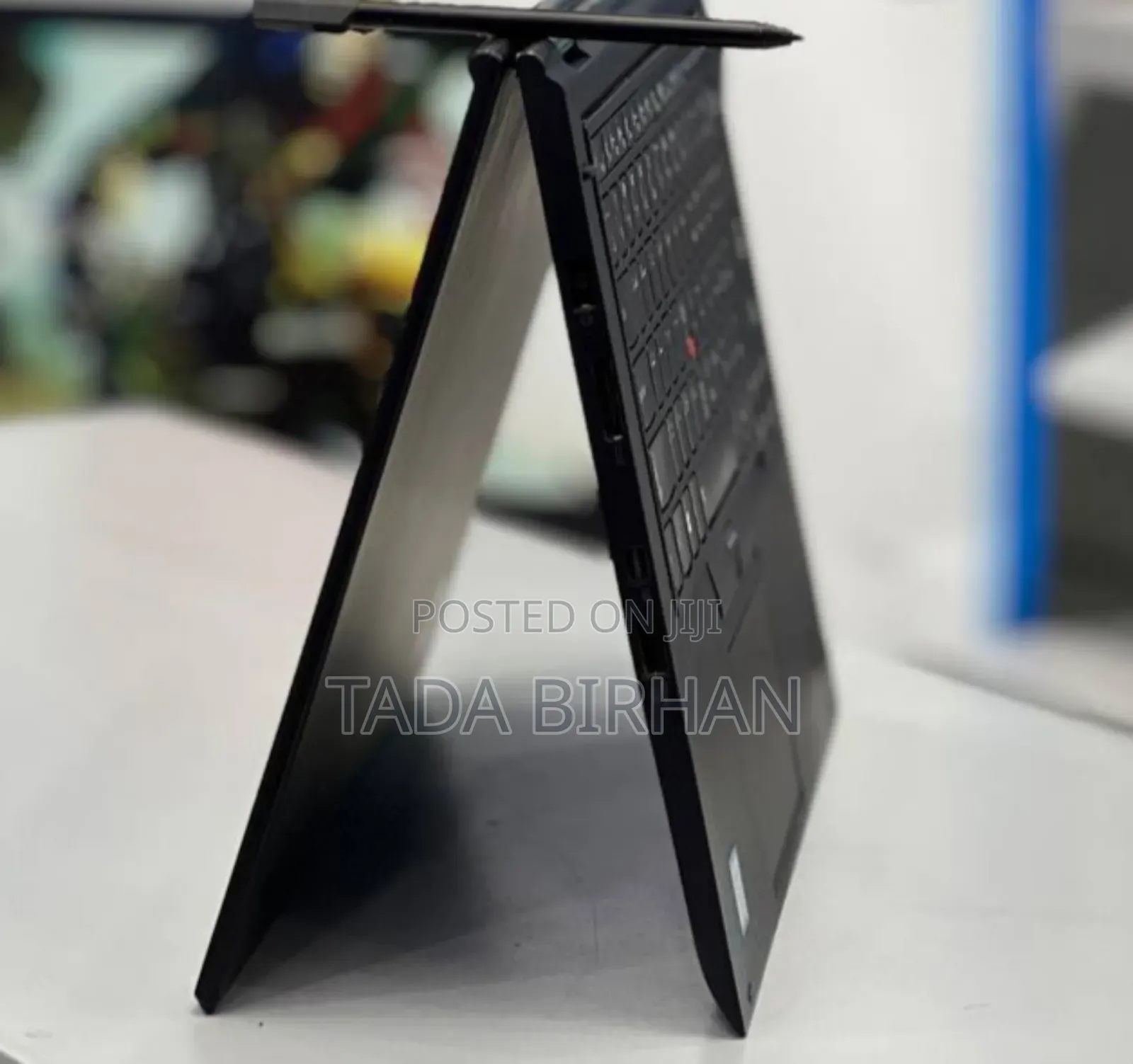 New Laptop Lenovo ThinkPad Yoga 370 8GB Intel Core I7 SSD 512GB