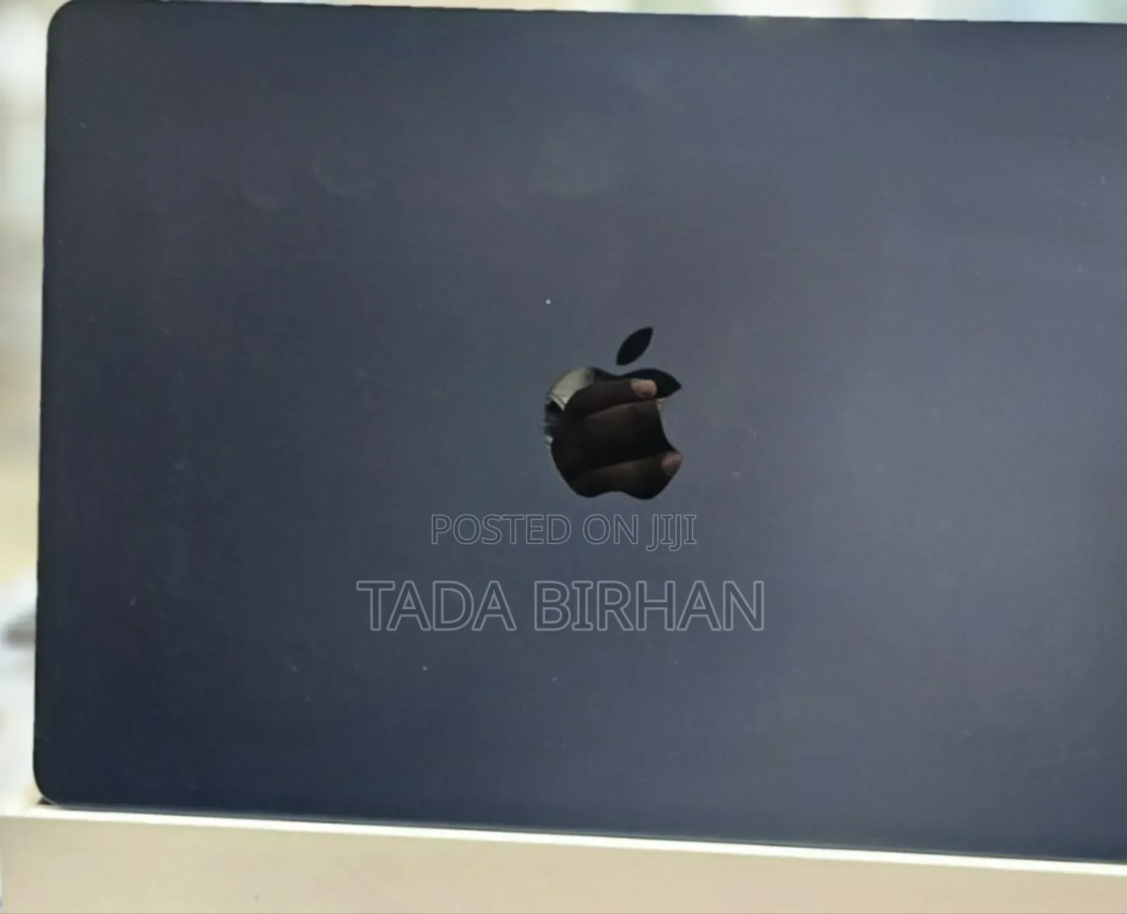 New Laptop Apple MacBook Air 2022 M2 16GB Apple M2 SSD 256GB