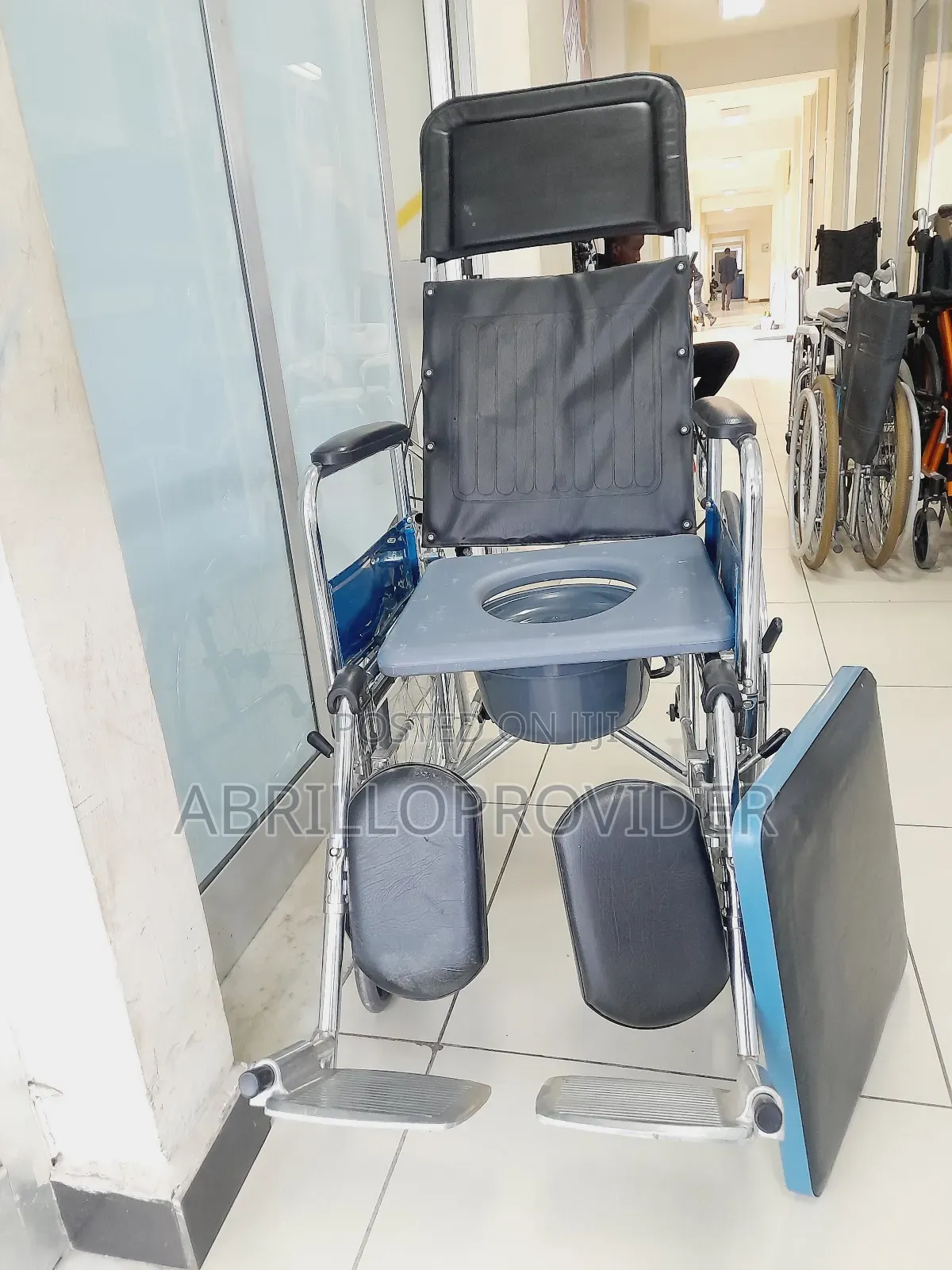 Wheelchair/+:Wheelchair:+'second+:'wheelchair+:'wheel-Chair!