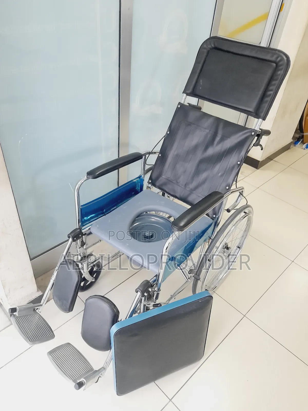Secondhand Wheelchair/+*Wheelchair+:'wheelchair+*Wheelchair