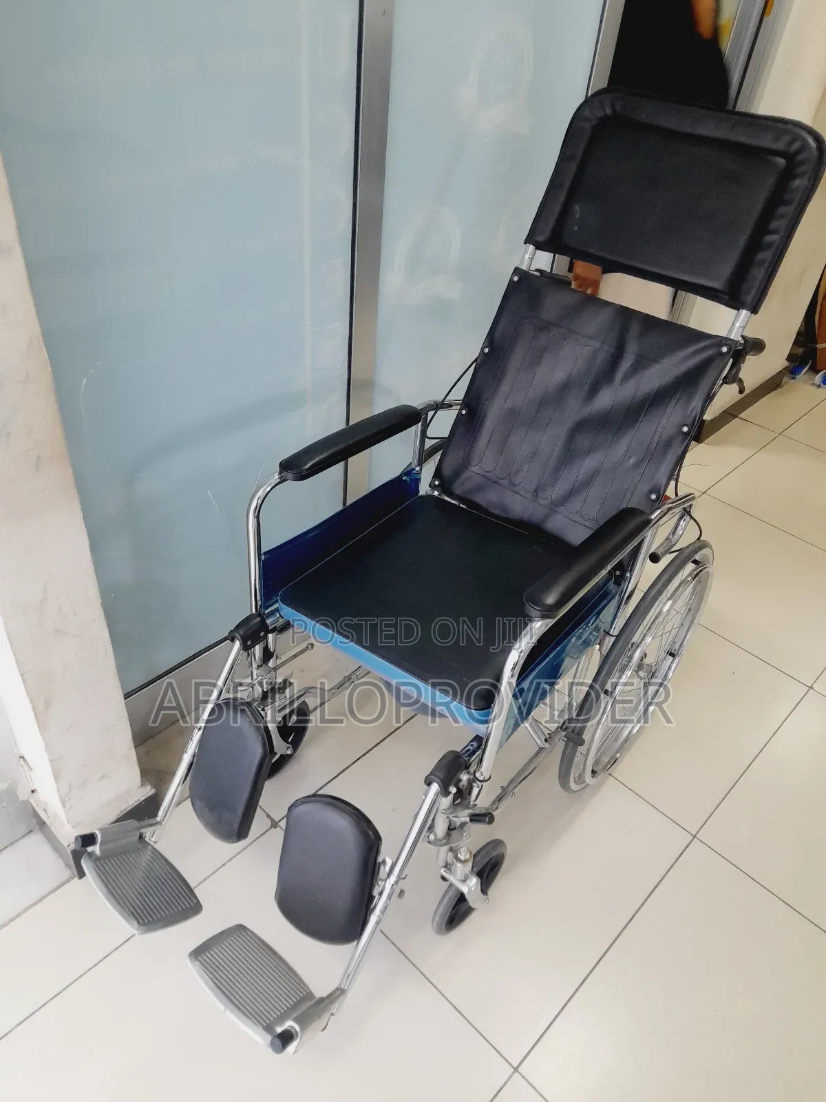 Reclininig Wheelchair€Full Option/:Wheelchair/+Wheelc Used