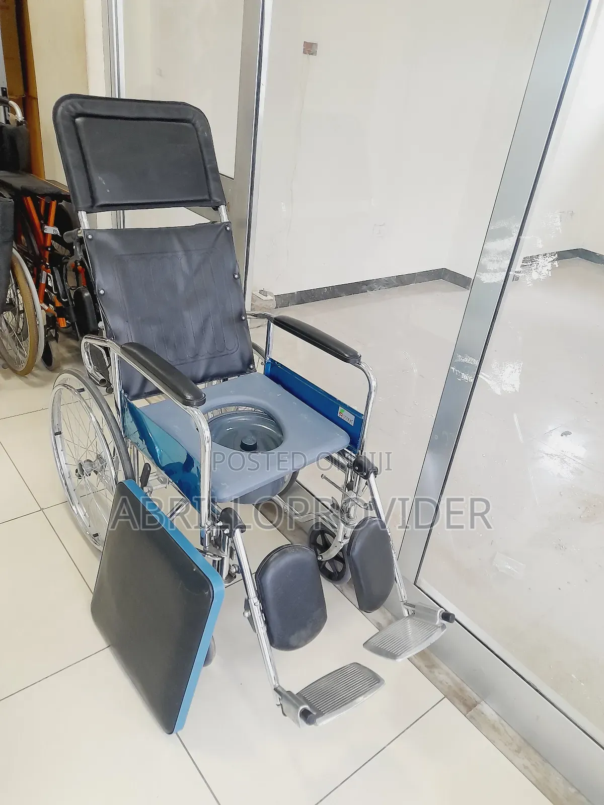 Multifunctional Wheelchair/+:Wheelchair:*Wheelchair+*Used