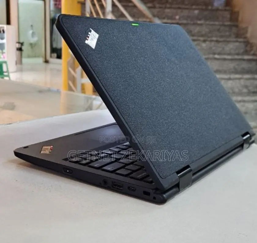 New Laptop Lenovo ThinkPad Yoga 4GB Intel Celeron SSD 128GB