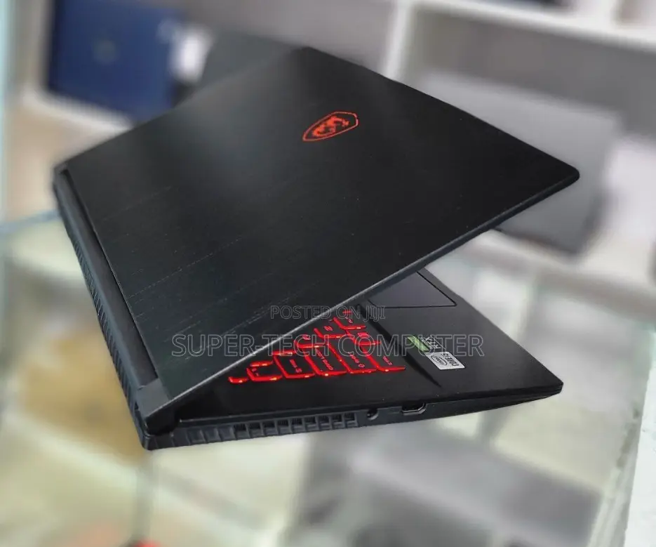 New Laptop MSI CR460 8GB Intel Core I5 SSD 512GB