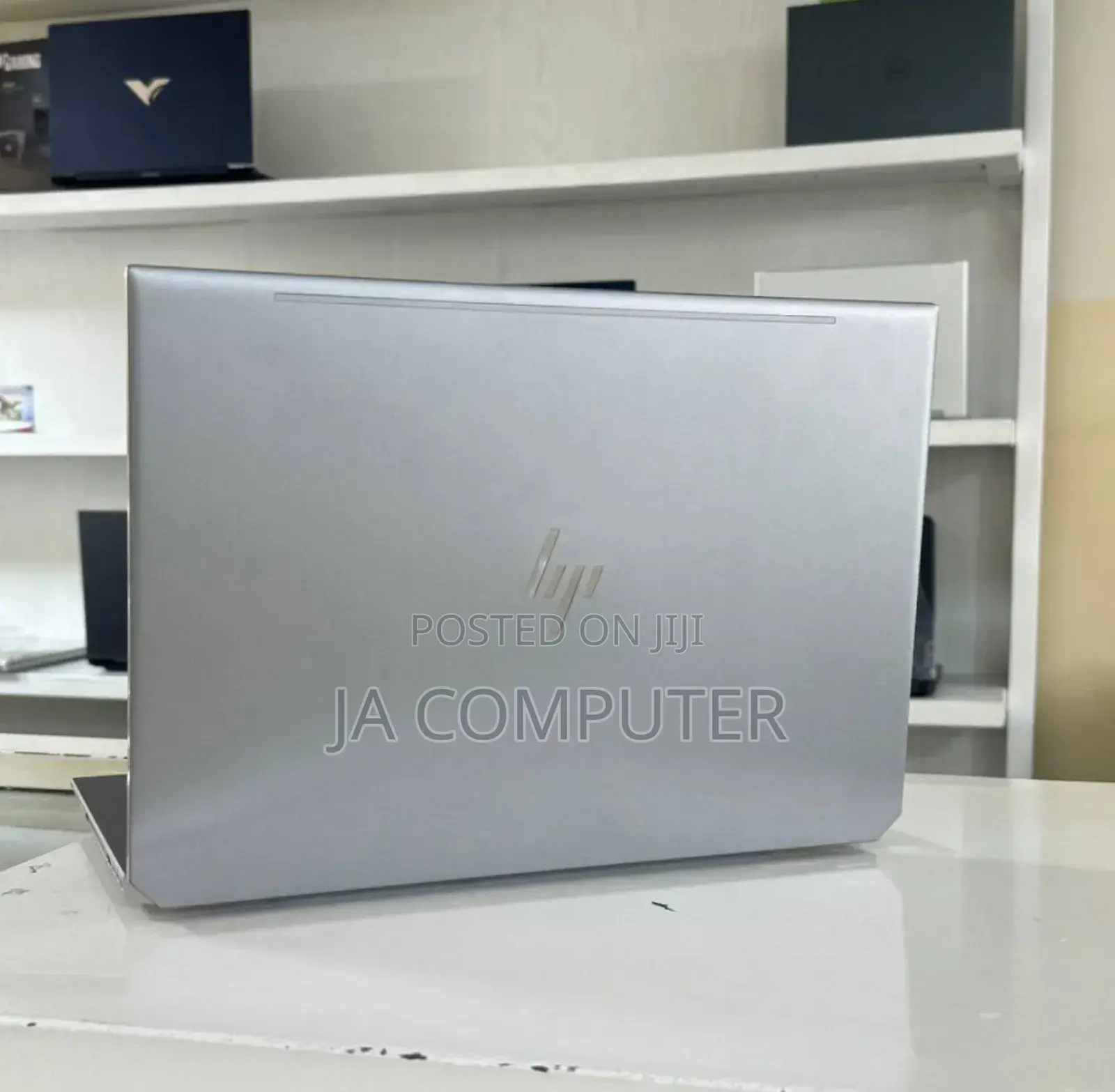 New Laptop HP ZBook Studio 16GB Intel Core I7 SSD 512GB