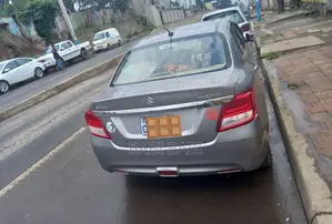 Suzuki Dzire 2022 Silver