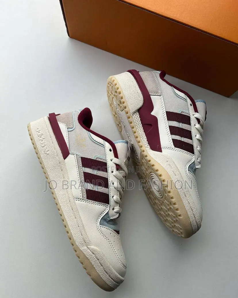 Adidas Forum 84 Low Shoe