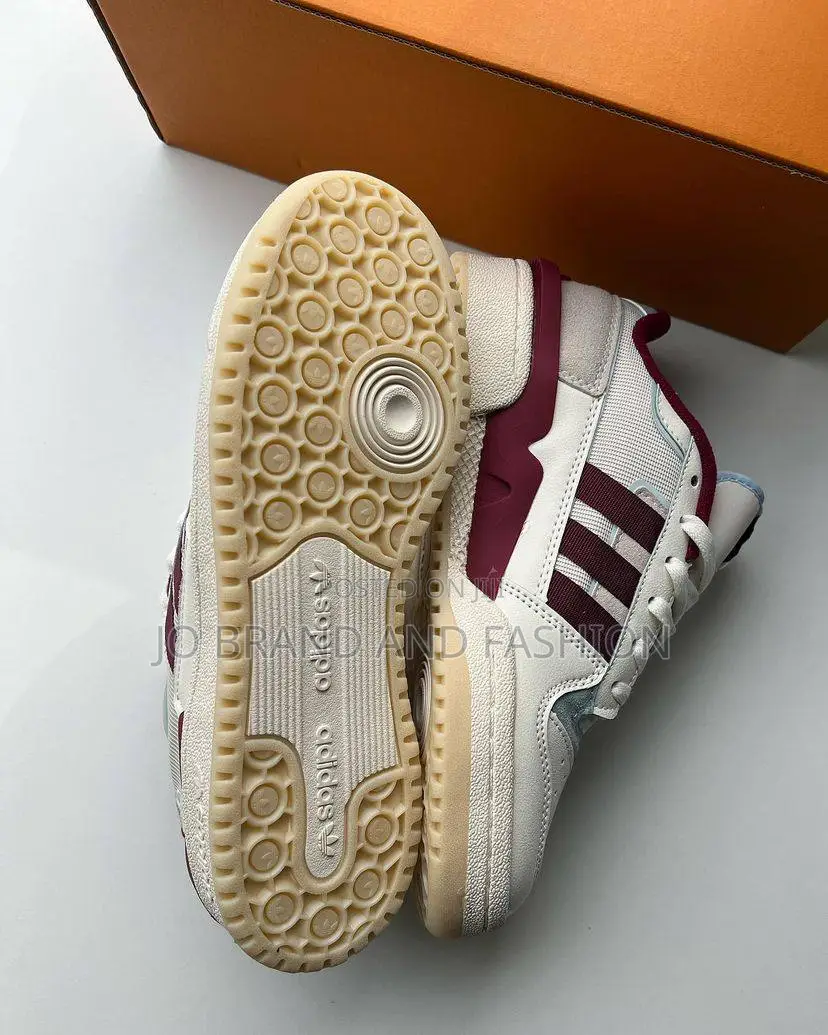 Adidas Forum 84 Low Shoe