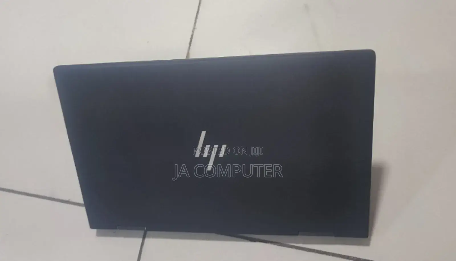 New Laptop HP Envy X360 8GB AMD Ryzen 5 SSD 512GB