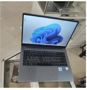 New Laptop Huawei MateBook 13 WRT-W29E 16GB Intel Core I5 SSD 512GB