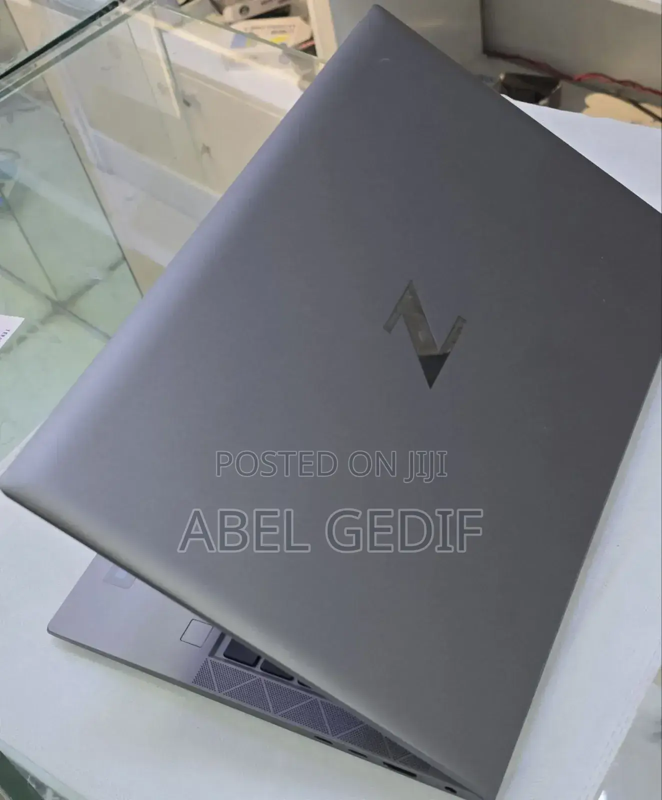 New Laptop HP Zbook Studio G7 16GB Intel Core I7 SSD 512GB