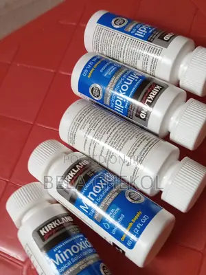 Photo - Kirkland Minoxidil