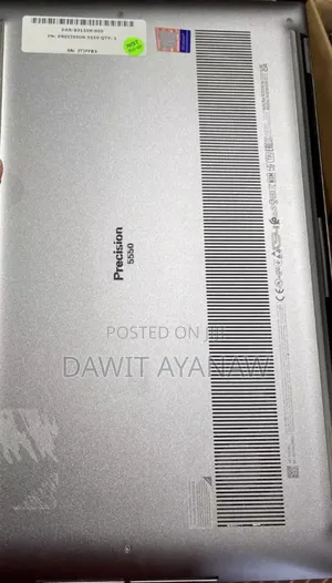 New Laptop Dell XPS 15 32GB Intel Core I7 SSD 512GB