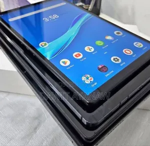 Photo - New Lenovo Tab M10 32 GB Silver