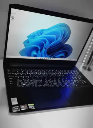 New Laptop Lenovo Ideapad 3 16GB AMD Ryzen 5 SSD 512GB