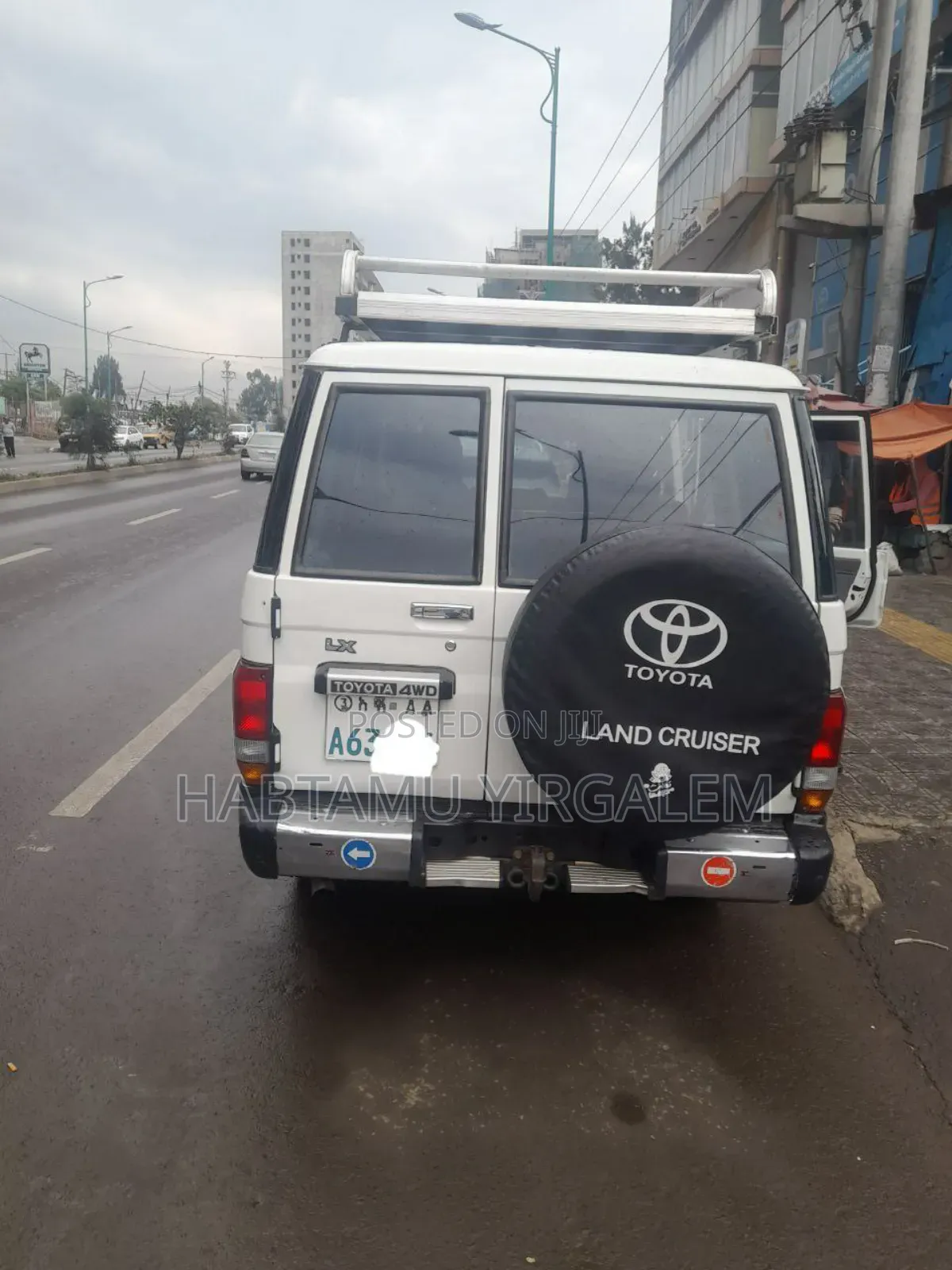 Toyota Land Cruiser 2015 White