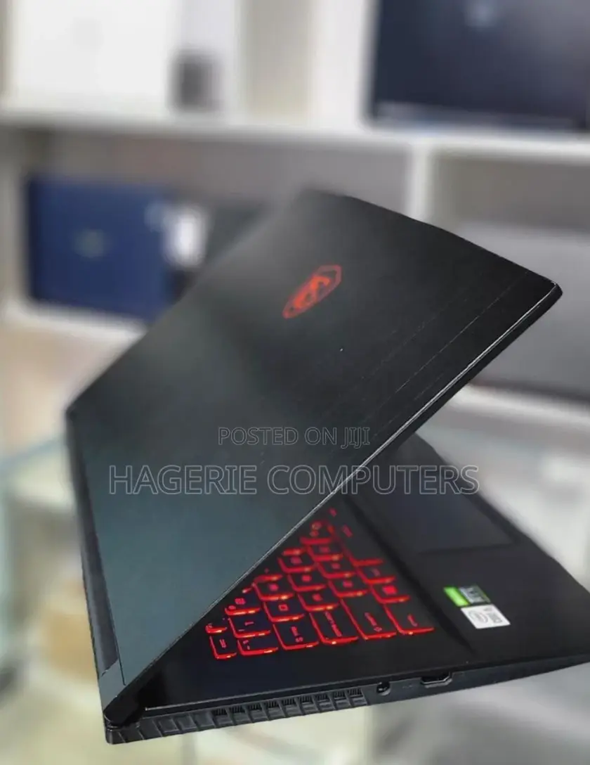 New Laptop MSI 8GB Intel Core I5 SSD 512GB