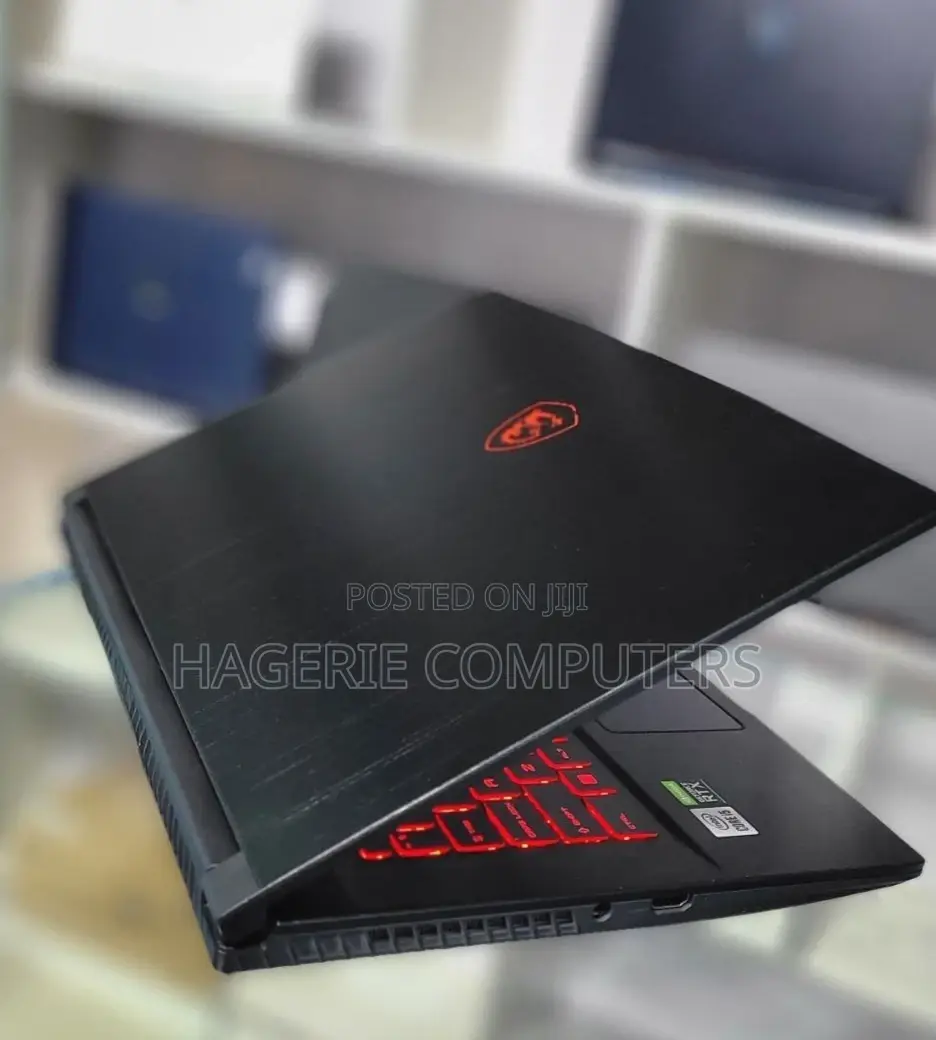 New Laptop MSI 8GB Intel Core I5 SSD 512GB