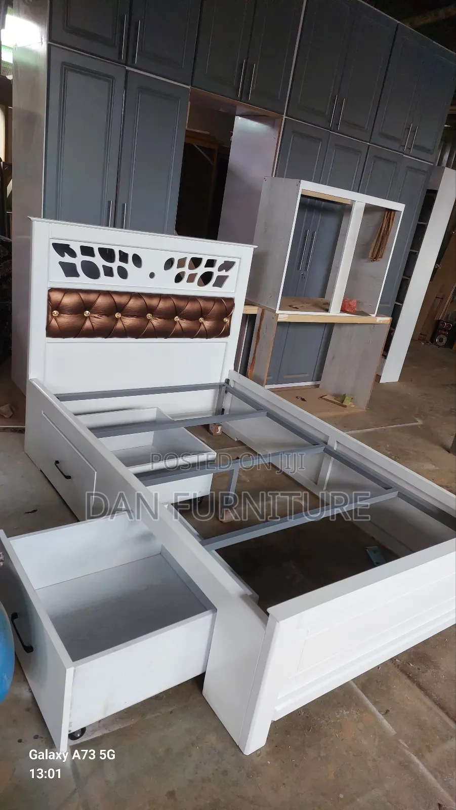 በጣም ፅድት ያለ አልጋ