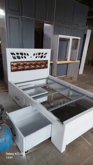 በጣም ፅድት ያለ አልጋ