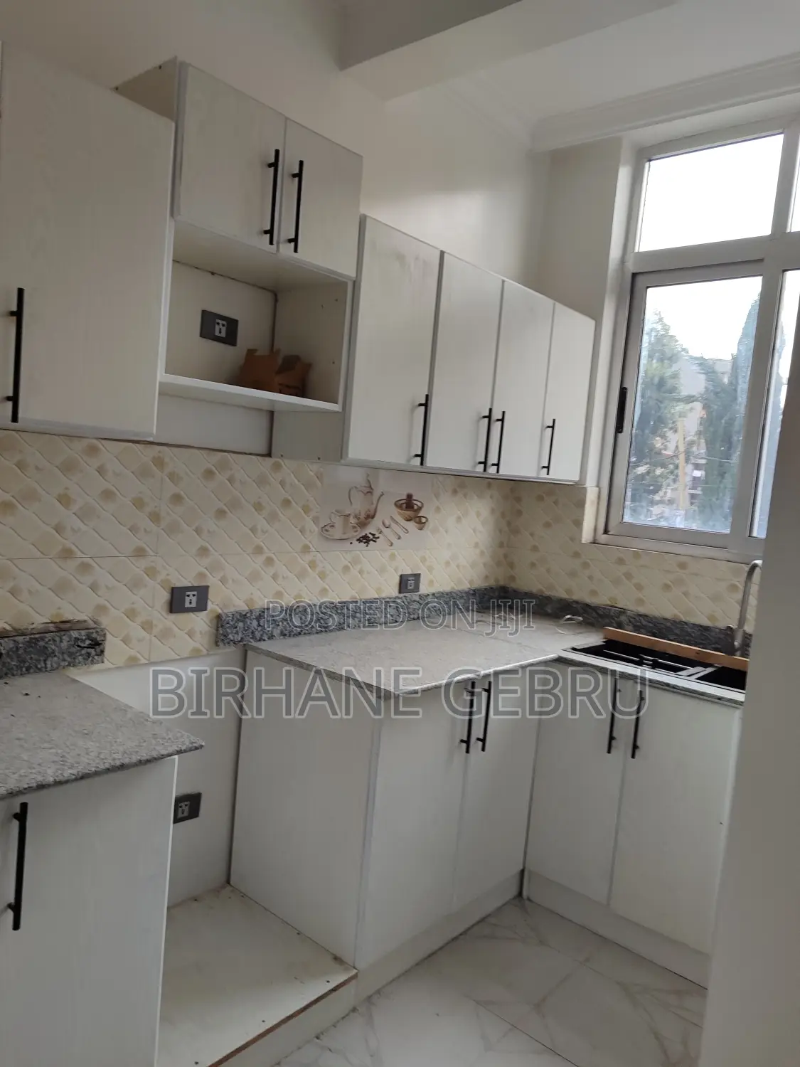 4 Bedroom Apsrtiment Rent