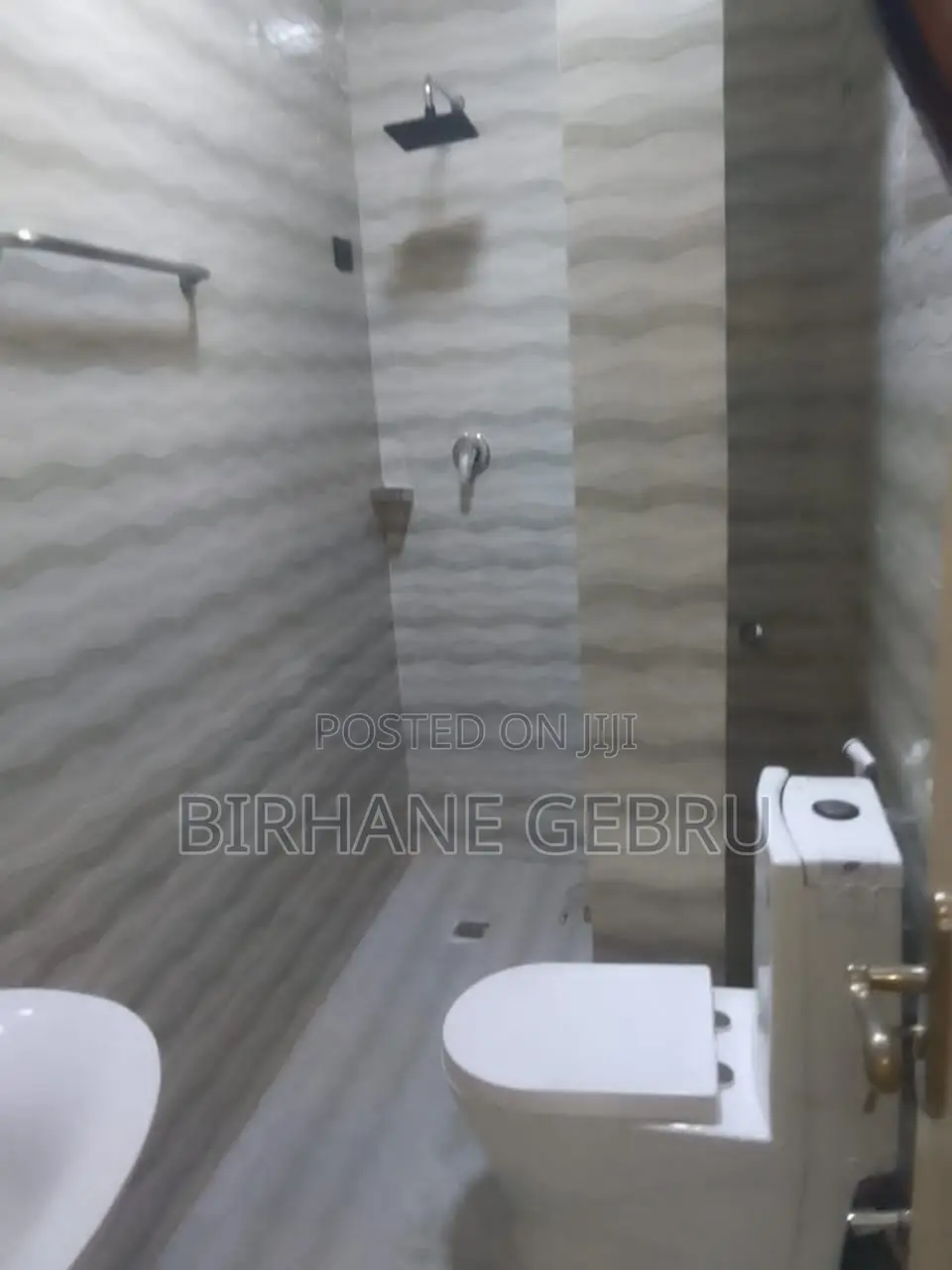 3bdrm House in 3Bedroom Luxury, Bole for rent