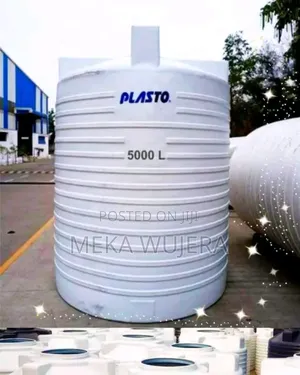 Photo - Plasto Vertical Plastic Tanker