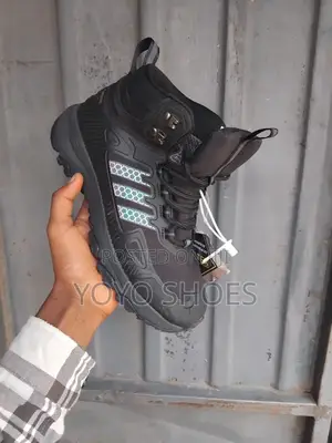 Gore-Tex Fashion Boots