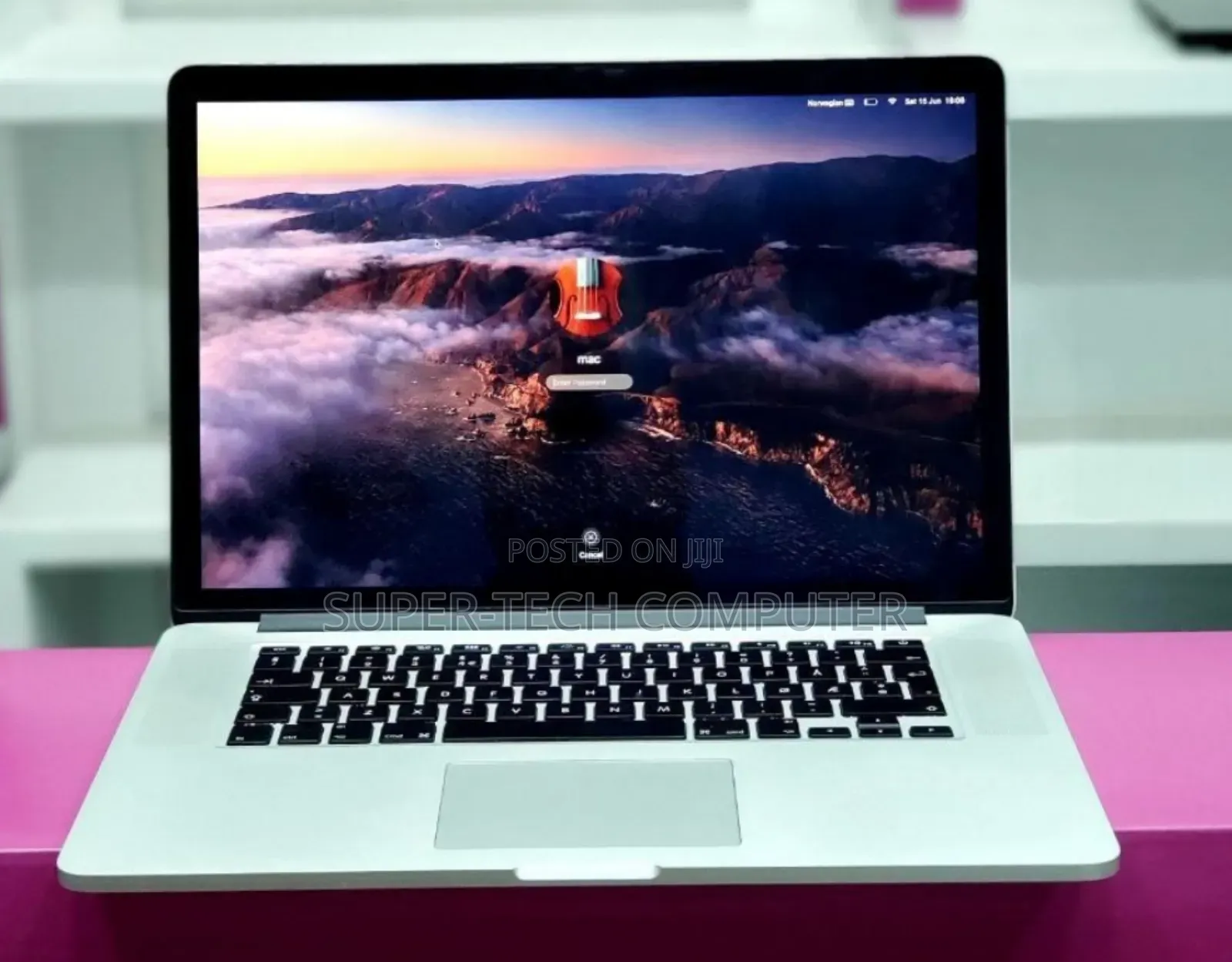 New Laptop Apple MacBook Pro 2015 16GB Intel Core I7 SSD 512GB