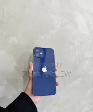 Photo - Apple iPhone 12 128 GB Blue