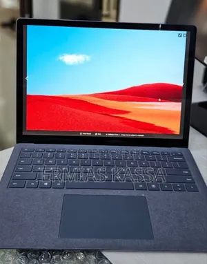 Photo - New Laptop Microsoft Surface Pro 4 8GB Intel Core i5 SSD 512GB