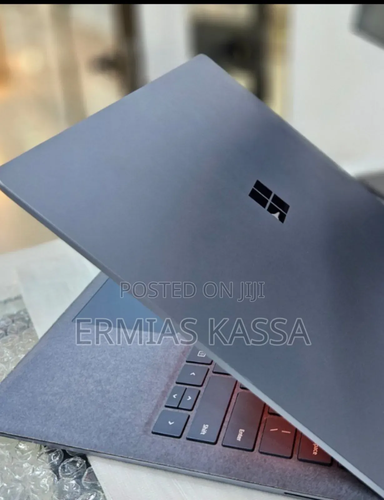 New Laptop Microsoft Surface Pro 4 8GB Intel Core i5 SSD 512GB