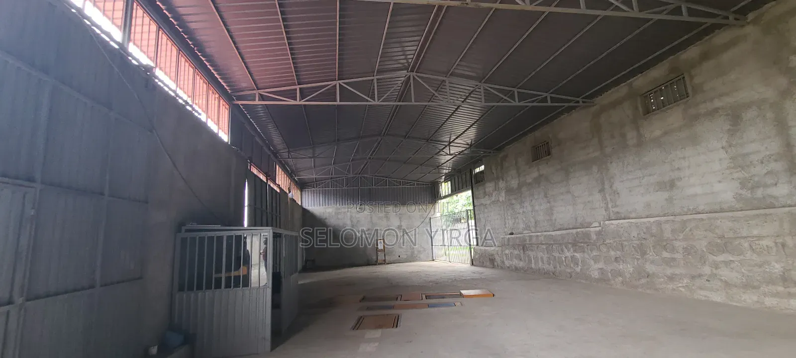 There Is a Warehouse for Rent, 350 Square Meters