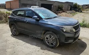 Kia Seltos 2020 Gray