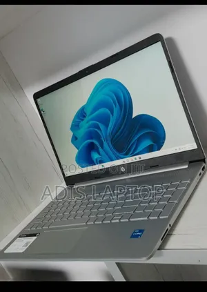 New Laptop HP Stream Notebook 8GB Intel Core I5 SSD 512GB