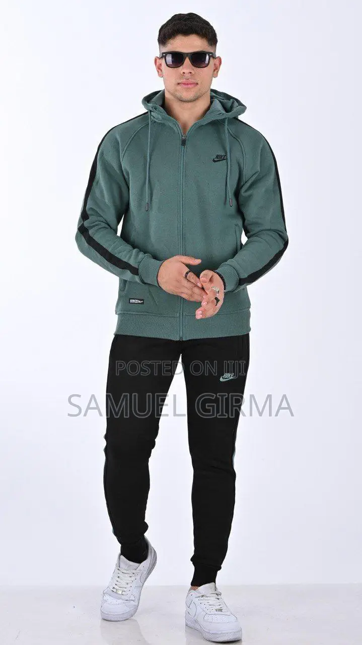 - Men's Hoodie Sweatpants Set
  High Quality