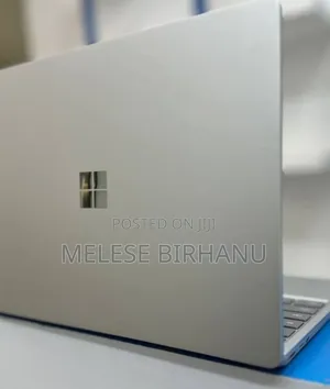 New Laptop Microsoft Surface 16GB Intel Core I5 SSD 256GB