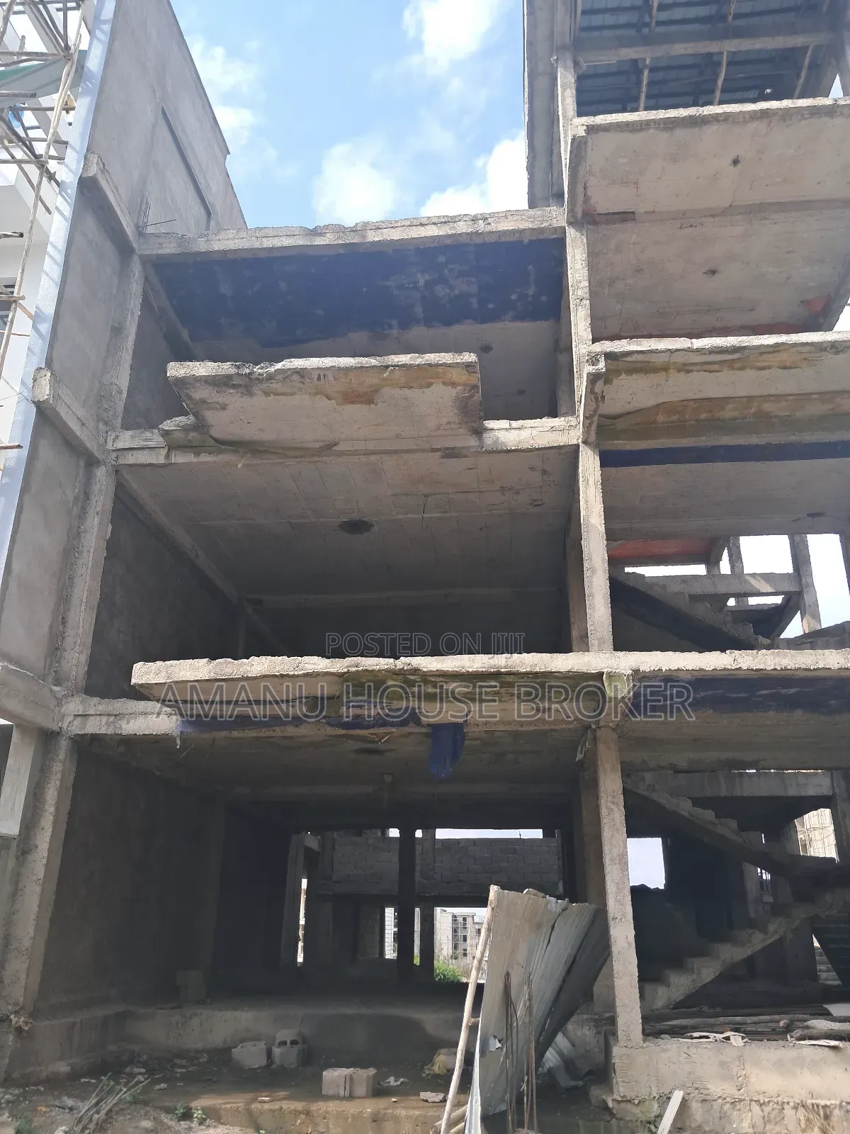 6bdrm House in አአ, Bole for sale