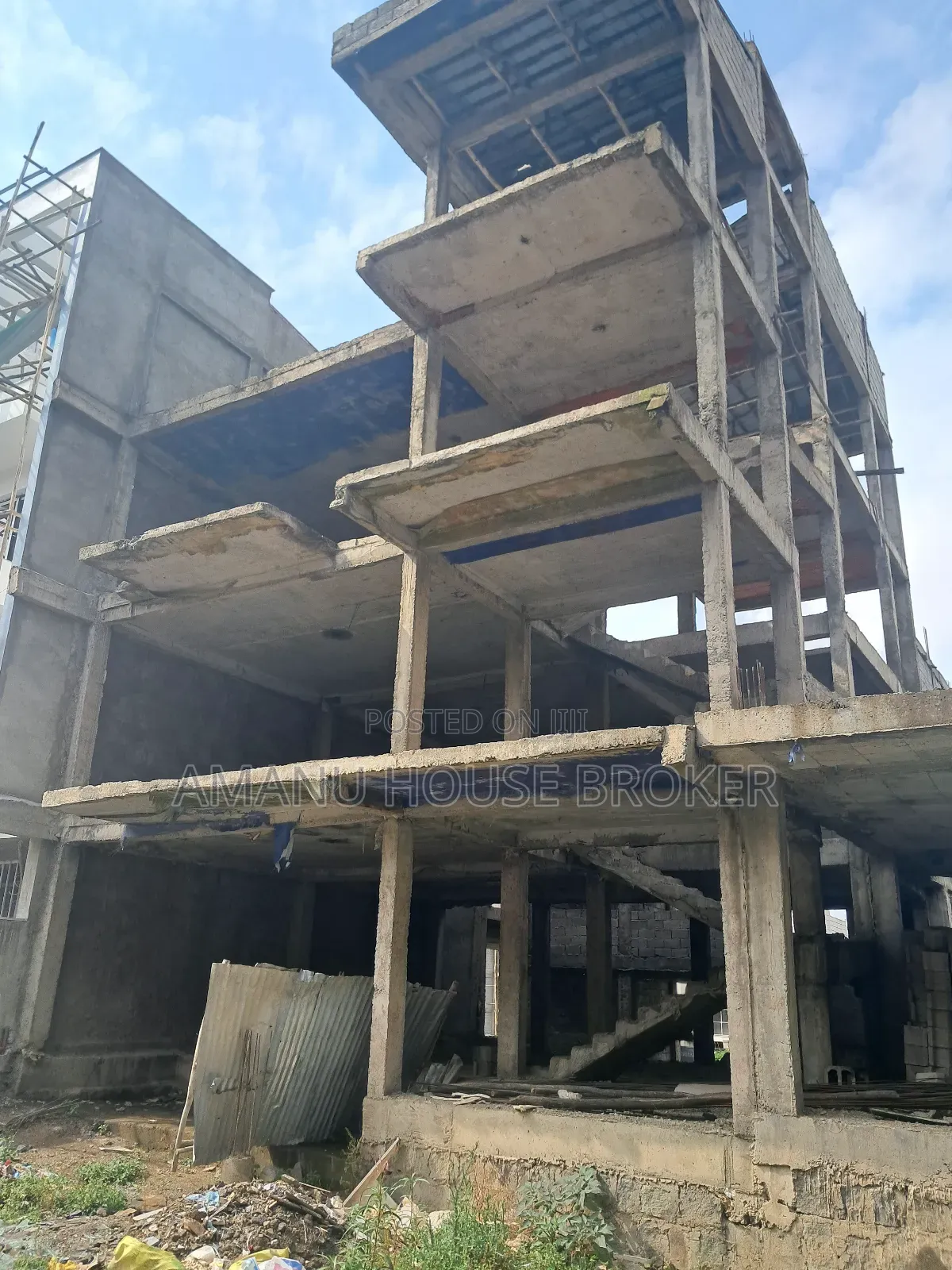 6bdrm House in አአ, Bole for sale