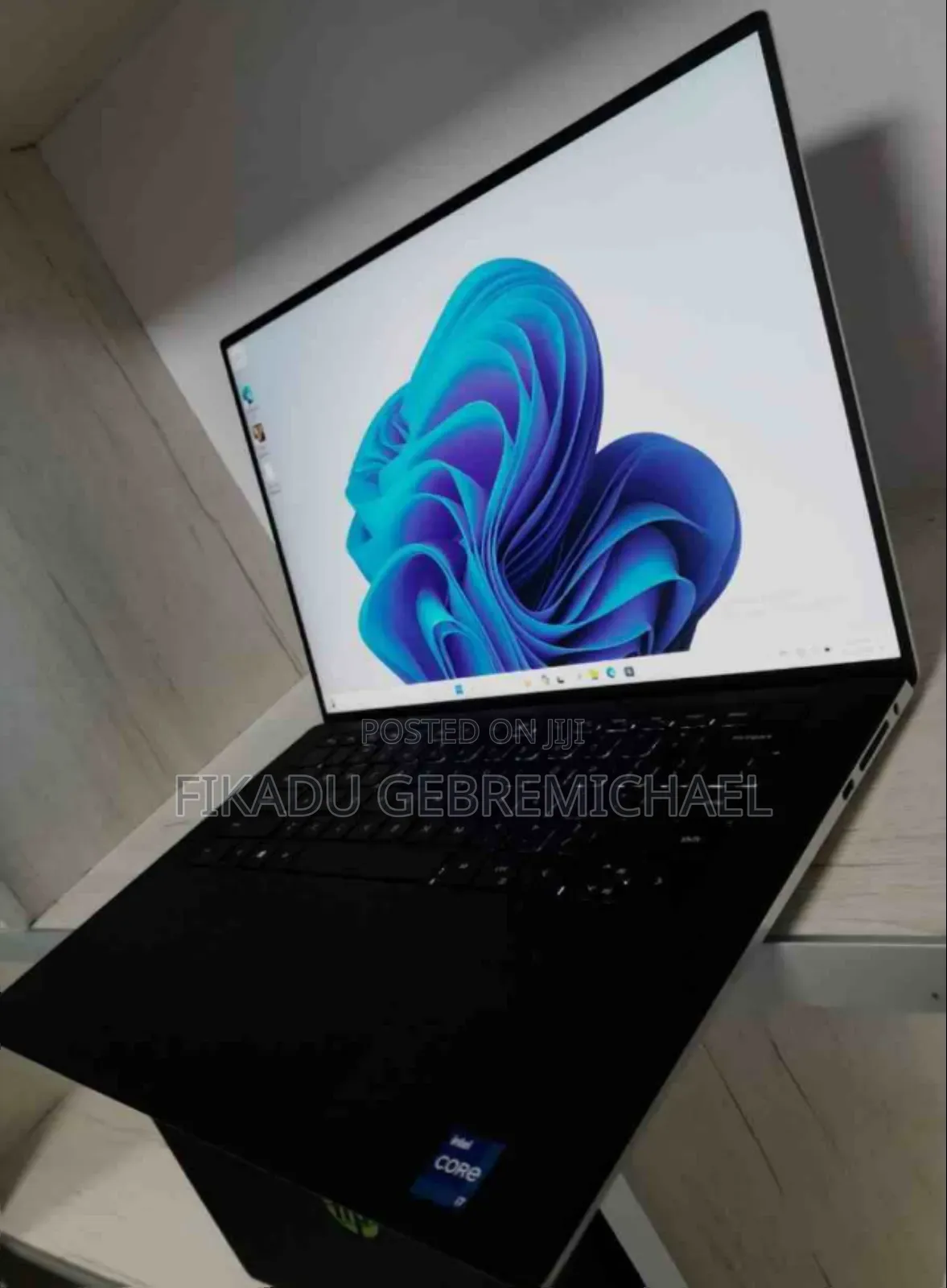 New Laptop Dell XPS 15 16GB Intel Core I7 SSD 1T