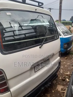 Toyota HiAce 2008 White