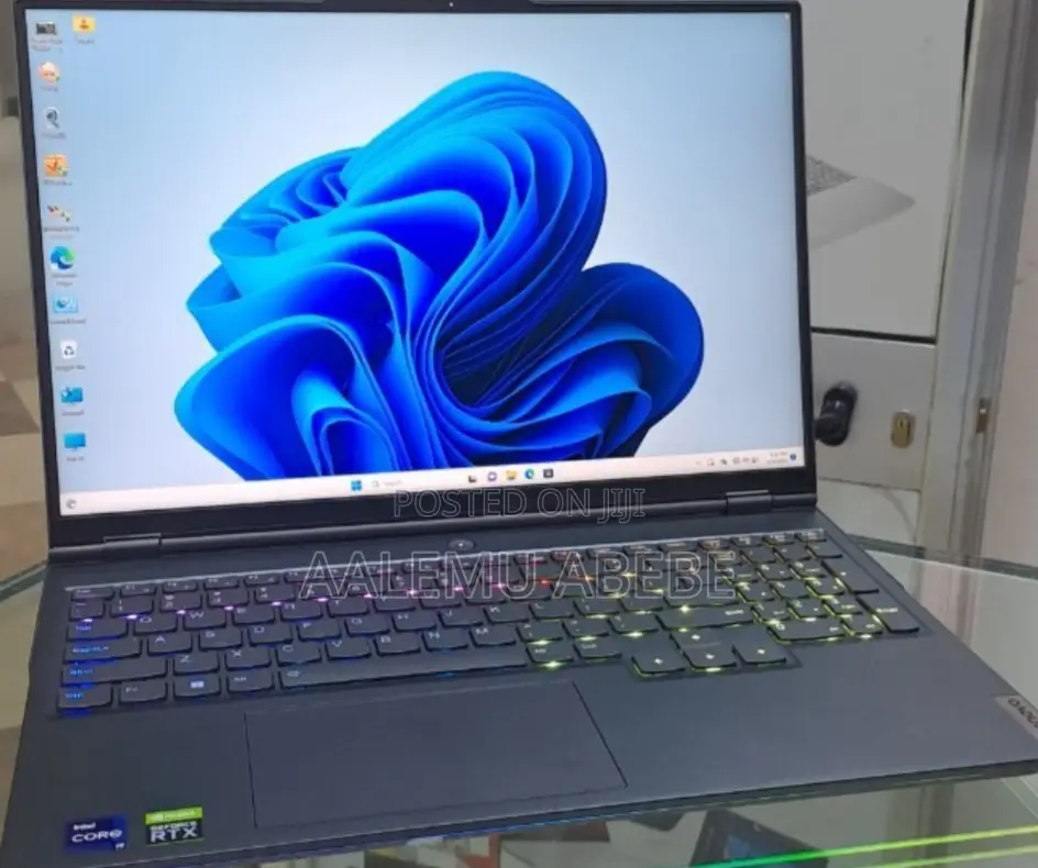 New Laptop Lenovo Legion 7 32GB Intel Core I9 SSD 1T