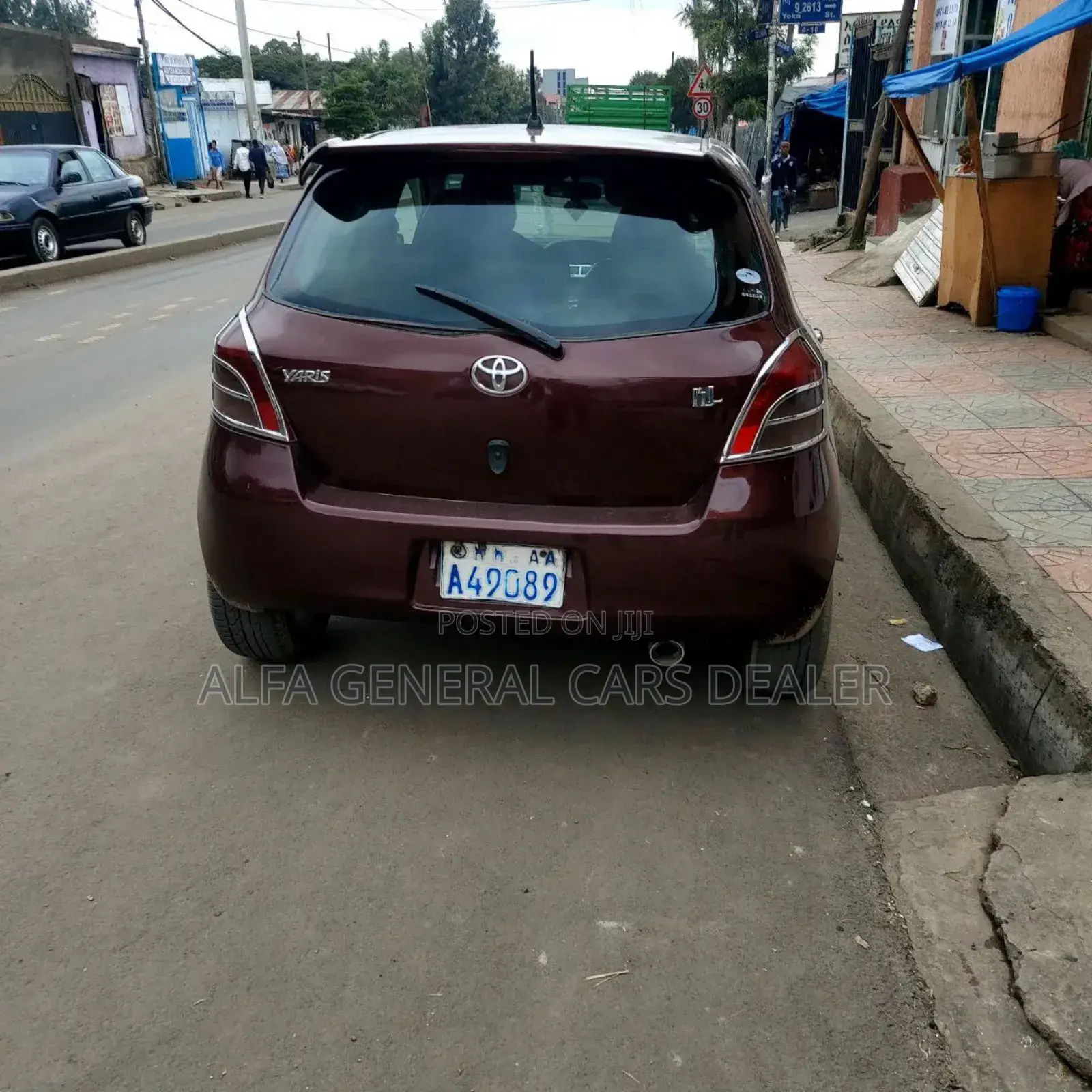 Toyota Yaris 2006 Burgundy