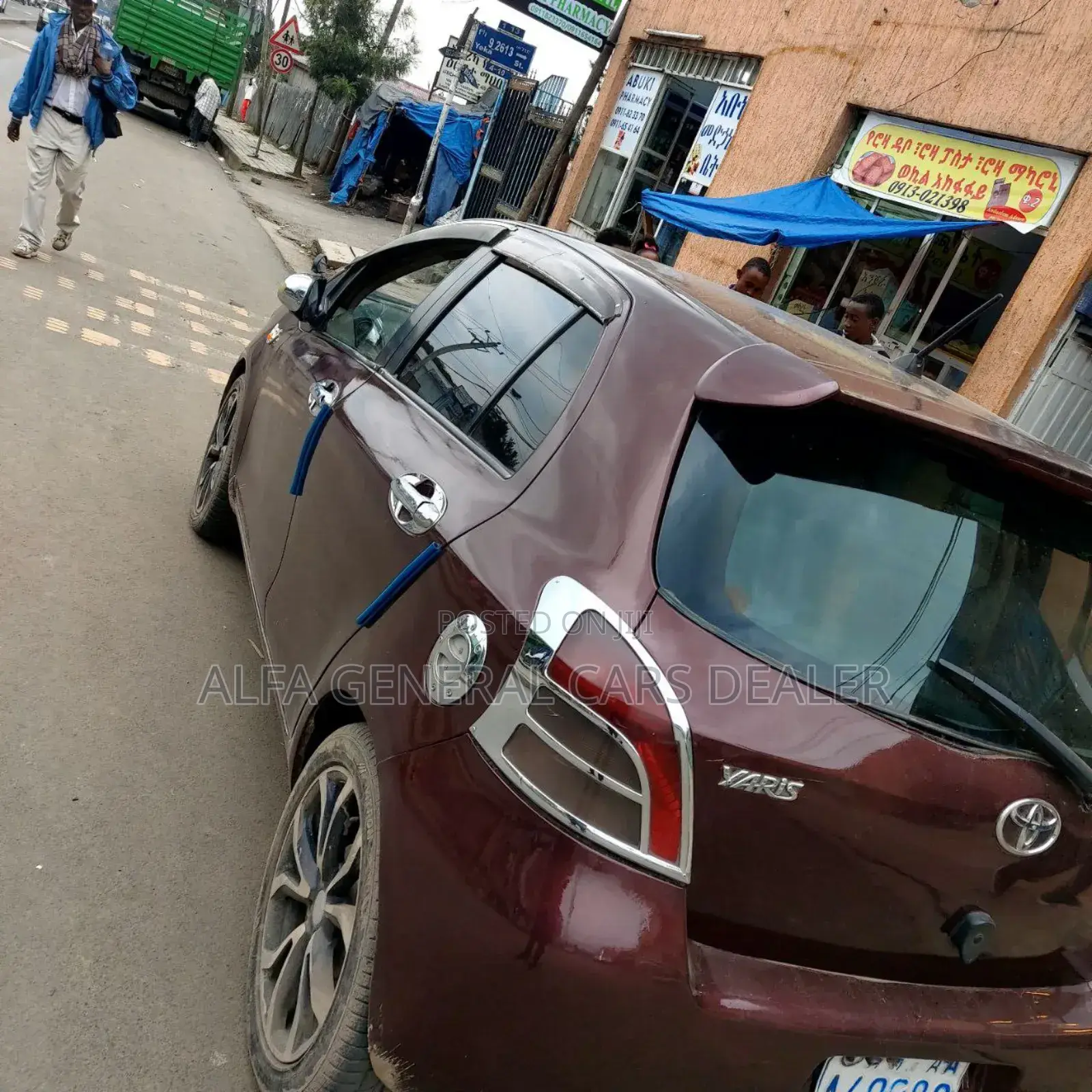 Toyota Yaris 2006 Burgundy