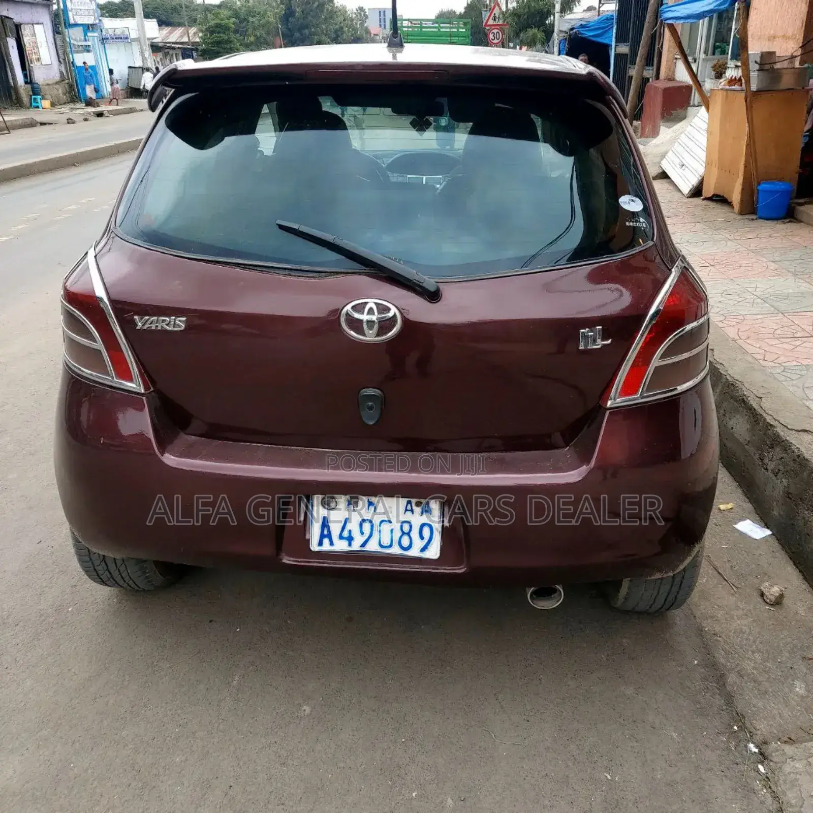 Toyota Yaris 2006 Burgundy