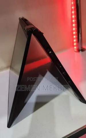 New Laptop Lenovo ThinkPad Yoga 8GB Intel Core I5 SSD 512GB