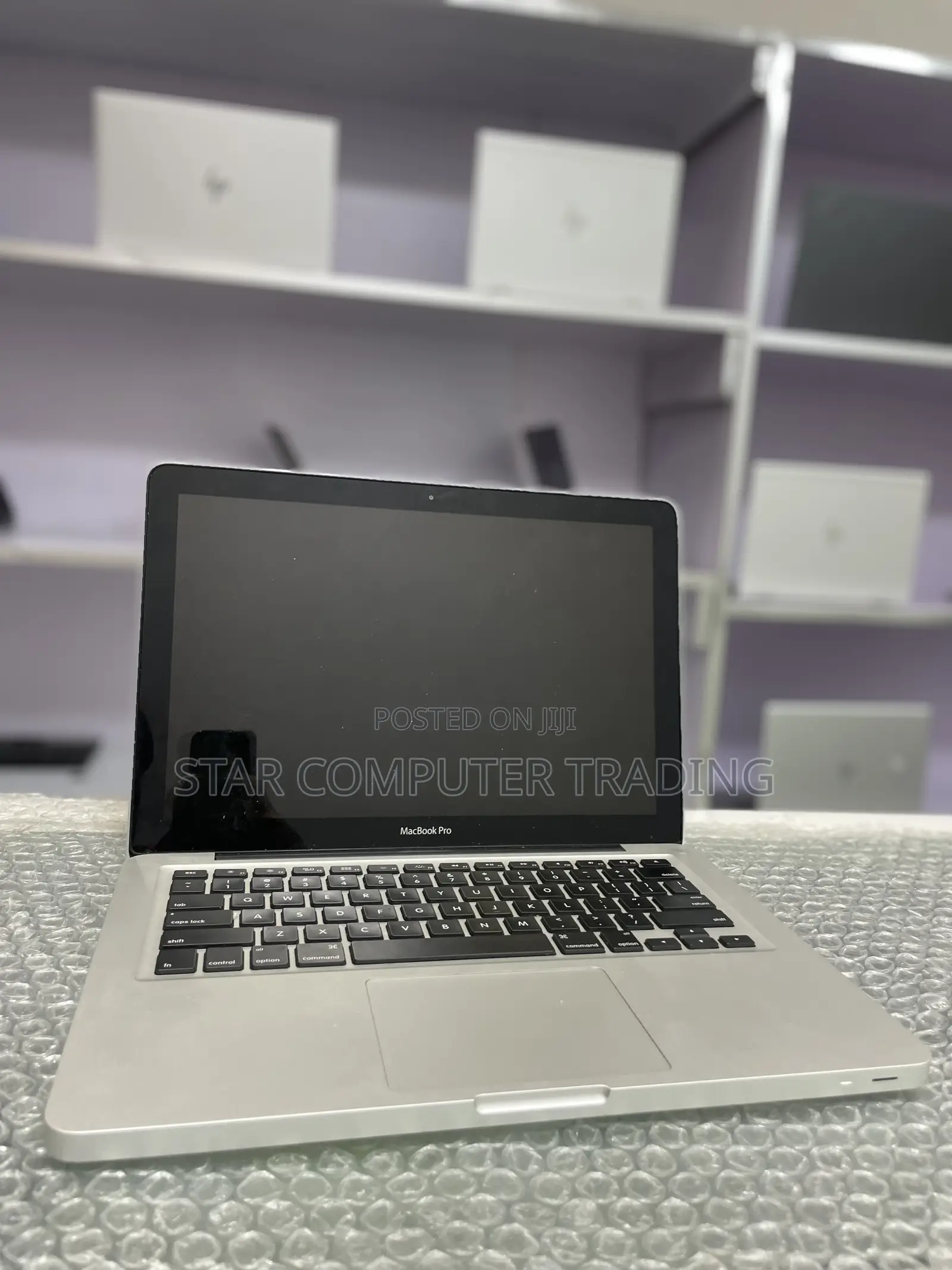 New Laptop Apple MacBook Pro 2012 4GB Intel Core I5 HDD 500GB