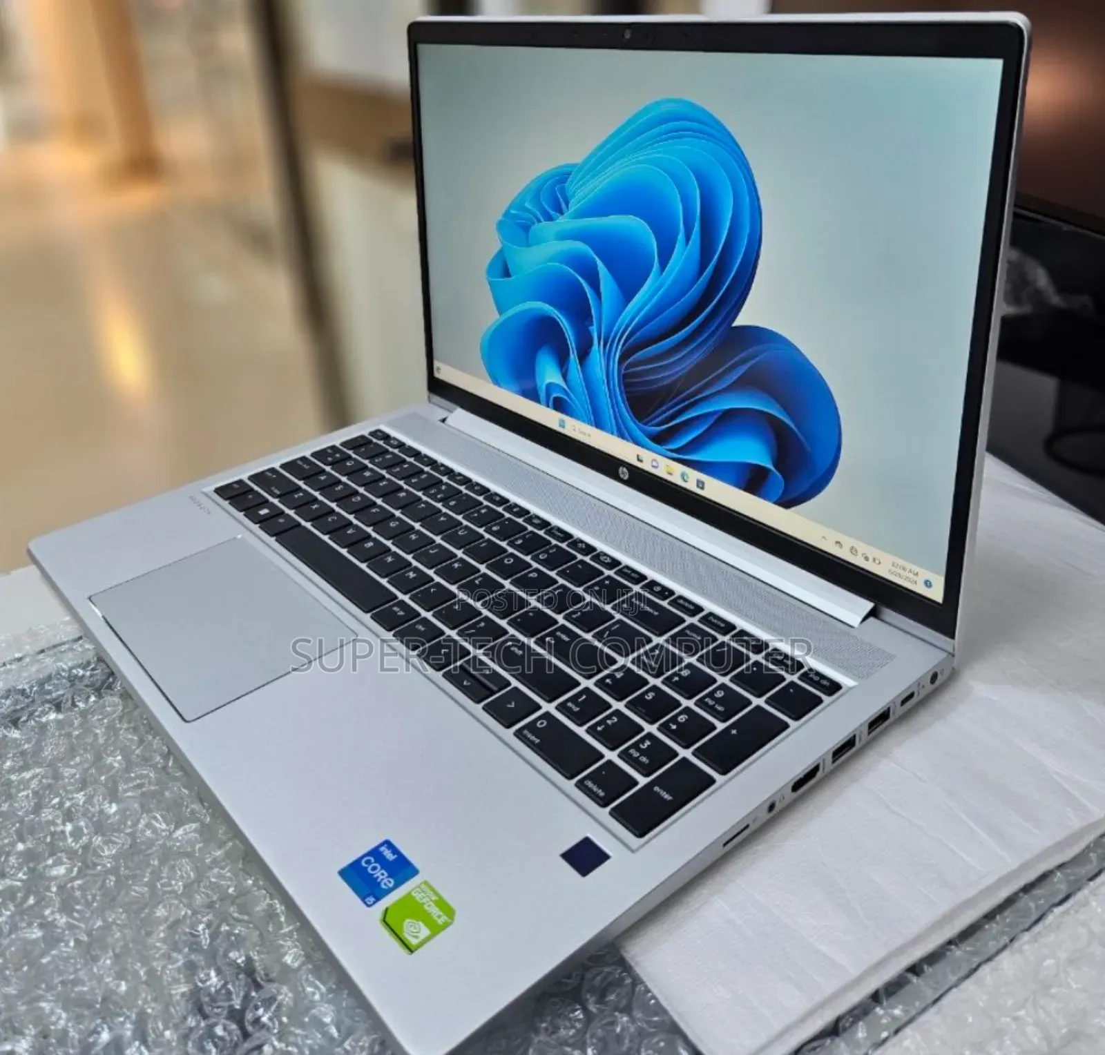 New Laptop HP ProBook 450 G8 16GB Intel Core I5 SSD 256GB