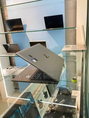 New Laptop HP ZBook 15 32GB Intel Core I7 SSD 512GB